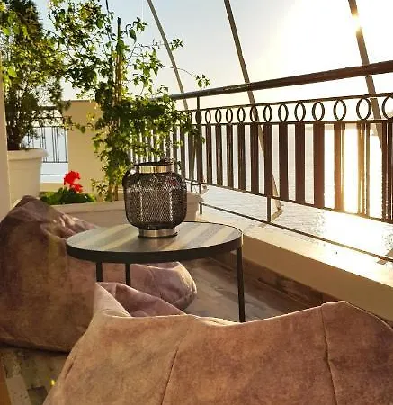 Asi Rooftop Hotel Sarande