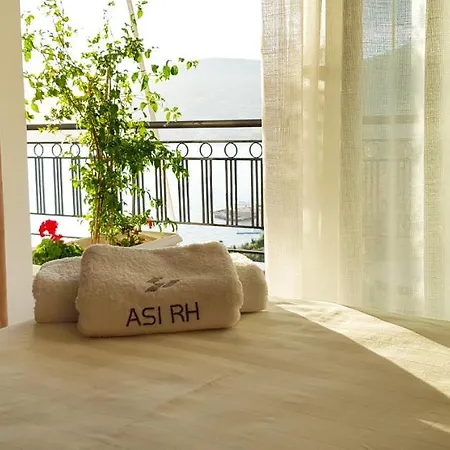 Asi Rooftop Sarande