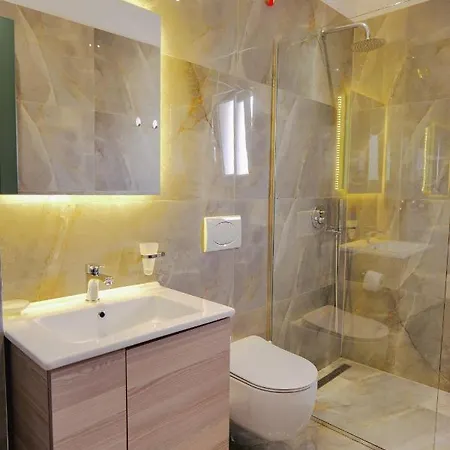 Hotel Asi Rooftop 4*