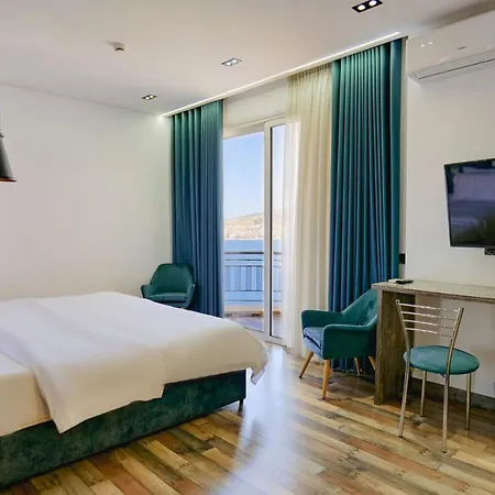 מלון Asi Rooftop 4*