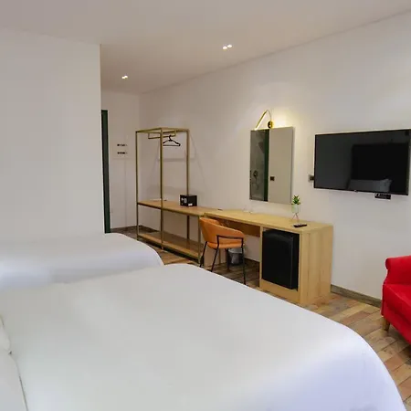 Asi Rooftop 4* Sarande