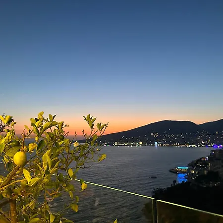 Asi Rooftop Hotel