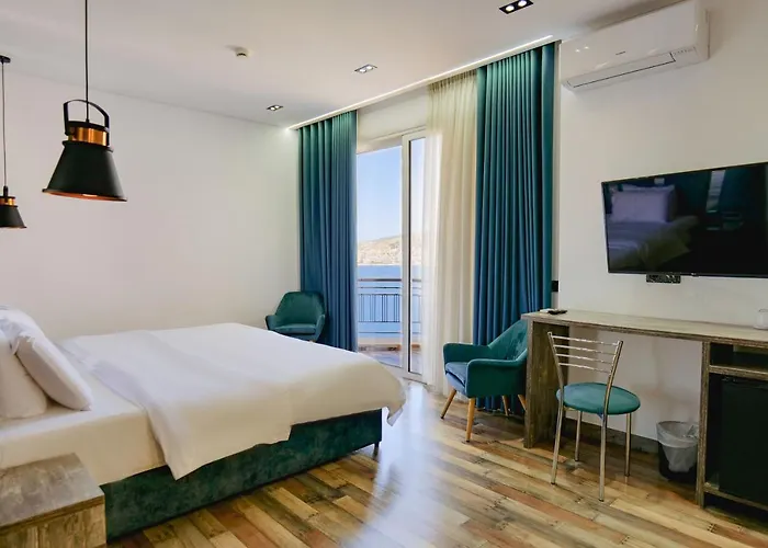 Hotel Asi Rooftop 4*